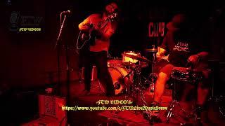 Howlin Moon LIVE HD  6 feet in the ground  Til Two Club  San Diego CA  81823