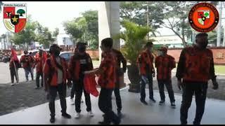MPC PP Mojokerto Geruduk Gedung Dewan Tutut Junimart Girsang Minta Maaf Dan Mundur Dari DPR RI
