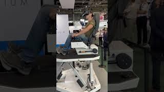 Sur un simulateur tactique de Rafale au stand Agenium dEurosatory