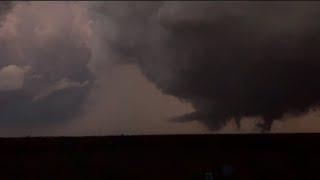 STRONG MULTI VORTEX TORNADO IN ALTA VISTA KANSAS