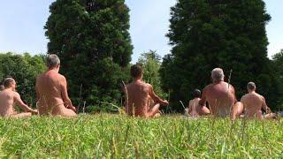 Nude yoga picnics and more for Paris Naturism Day