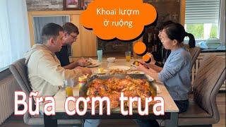 Mót khoai ở ruộng về làm món này ba cha con gật gù khen  Cuộc sống nông thôn ở Đức