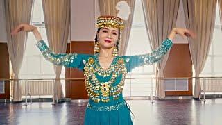 Uzbek Dance - Lazgi  by Uyghur dancer Gulmira Mamat