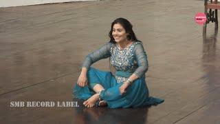 PAYAL CHAUDHRY STAGE PERFORMANCE  LUTI PUTI GAI NASEEBO LAL SONG - SMB