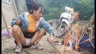 Asian Single Mom make a fire