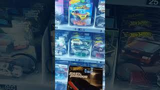 Hunting Hot wheels di Vending Machine