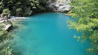 Sights of Abkhazia - Blue Lake.  Достопримечательности Абхазии -  Голубое озеро.