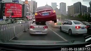 Idiots In Cars 85