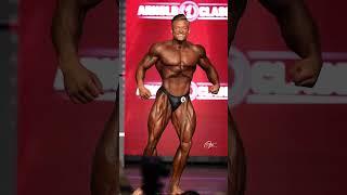 Urs Kalecinski  The Miraclebear Posing #shorts #bodybuilding #fitness #gym #posing #viral #short