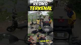 RESIKO MENJADI ORANG TERKENAL