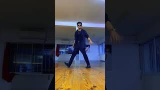 Dont Skip without learning Tauba Tauba Hookstep #shorts  #vickykaushal #taubatauba