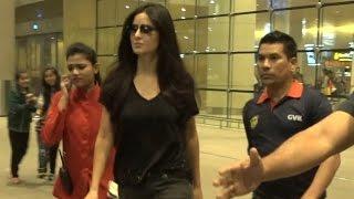 Katrina Kaif gets clicked at Mumbai Airport  Full Video