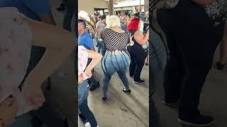 Los bailes virales #youtube #trending #baile #dance #music #fyp #viral #shorts #lapulgadealamo