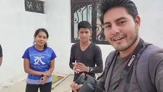 Jóvenes de Oaxaca participando en la gran carrera de canastos en Puebla un gusto conocerles