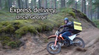 Express delivery from Uncle George  KTM 125SX  4-700
