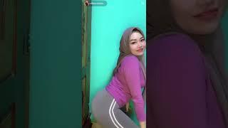 Silvana  JILBAB CANTIK  LIVE TIKTOK GOYANG TIKTOK 