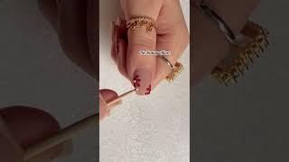 Easy floral nail art design #nailart2022 #shorts #youtubeshorts