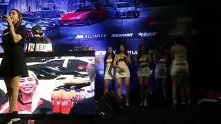 HIN Girlfriends memeriahkan acara mobil modifikasi di ancol jakarta