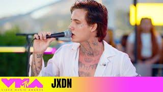 JXDN Performs “Sad October” to a Happy Crowd of Fans  MTV Live VMA Countdown