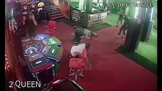 Detenidos cuatro ladrones armados mientras atracaban un minicasino en Tenerife