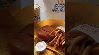 Dicks Burgers #seattlefoodie #burgers #travelvlog #shorts #short