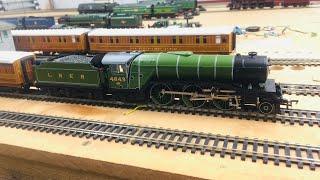 BachmannRails Of Sheffield V2 Gresley 2-6-2 Steam Locomotives
