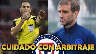 Arbitraje Puede Ayudar a las Pumas contra Cruz Azul