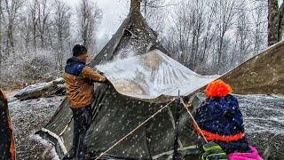 SUCH a FREEZING WEATHER THAT the TARP WAS FROZEN - CAMPING in the HAIL