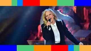 Jai toujours une pensée pour Johnny  lémouvant hommage de Sylvie Vartan à Johnny Hallyday