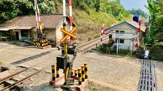 Perlintasan Kereta api stasiun Cikeusal Kabupaten Serang Banten