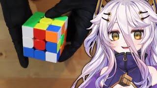 Henya Solves a Rubiks Cube in 30 seconds