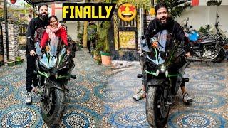 Finally Apni New Superbike Ninja H2 Ki Ghar Pahuch Kar Unboxing Kar Hi Di 