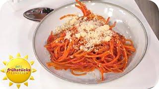 Der neueste Food Trend aus dem Netz - wir machen Killer Spaghetti  SAT.1 Frühstücksfernsehen