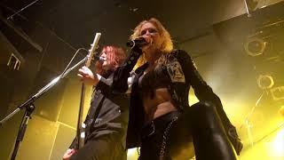 Arch Enemy - Dead Eyes See No Future Live In Japan