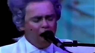 Elton John - Madman Across The Water Live in Sydney with Melbourne Symphony Orchestra 1986 HD