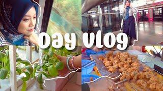 Vlog Pickup Husband at Airport  Meet Korean Celeb at TRX  Harvesting Hasil Sayur Hydroponic 