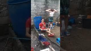 ANG SAYA TALAGA MALIGO SA ULAN NOHLALO NA SINABON KA NG TALAK NG NANAY MO..HAHHAH