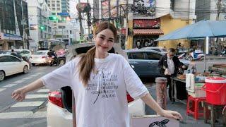 LIVE Street Café - Welcome Family  Ploysai Coffee Lady in Bangkok Thailand - Thai Street Food