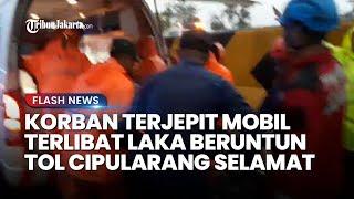 Momen Petugas Evakuasi Wanita Terjepit di Mobil Terlibat Kecelakaan Beruntun di Tol Cipularang