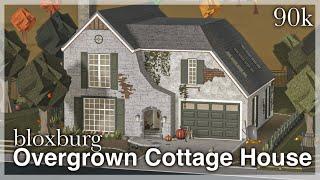 Bloxburg - Overgrown Cottage House Speedbuild exterior