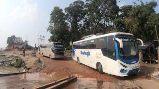 VIP Bus Ferry Loading Video 2021  bangladesh biggest ferry Ghat a paturia  Bus services