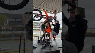 Wheelie #FAIL - TRY AGAIN #ktm #2stroke