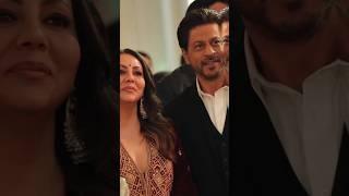 Superstar SRK with beautiful wife Gauri Khan  #srk #shorts #ytshorts #viral #youtubeshorts