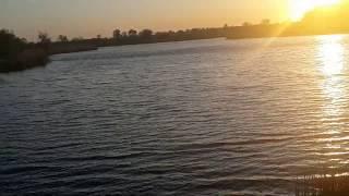 SUNSET BY THE RIVER Ставок