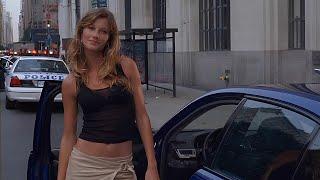 IN DIS SKIRT? - Gisele Bündchen - TAXI 2004