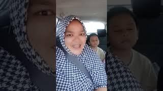 Ponakan ganteng vs Tante cantik 