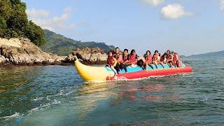 Serunya Naik Banana Boat Rame-rame