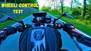 Yamaha MT 10 - Lift Control  Wheeli Control TEST