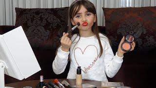 Lina Gizlice Annesinin Makyaj Malzemeleriyle Makyaj Yaptı #2  Funny Kid Video