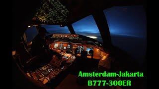 LONG HAUL FLIGHT Penerbangan Amsterdam-Jakarta Melintasi Belahan Dunia